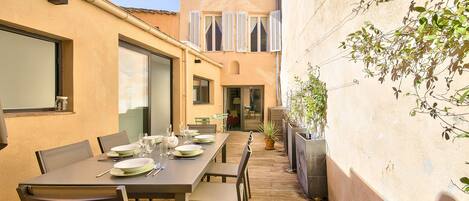 Restauration extérieure