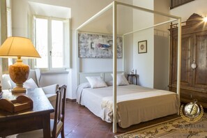 5 bedrooms, iron/ironing board, bed sheets - Villa San Marco (Fratte Rosa)