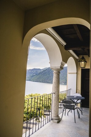 Terrace/patio - Villa Terrazza sul Lago (Pettenasco)