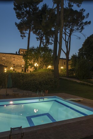 Alberca al aire libre 