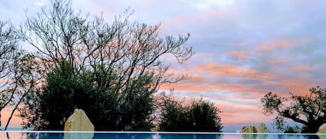 Alberca al aire libre