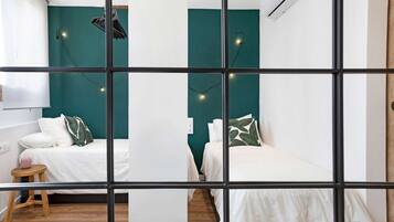 2 chambres, fer et planche Ă  repasser, Wi-Fi, draps fournis