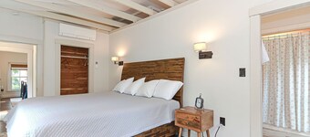 Pigeon Hill - Historic charm & Modern Comfort