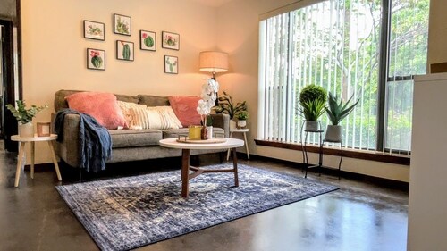 [SF 1000 - A]OU-2 Bedroom 1 bath next OU, close to Norman Regional Hospital.