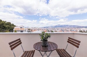 Luxury Villa | Balcony view