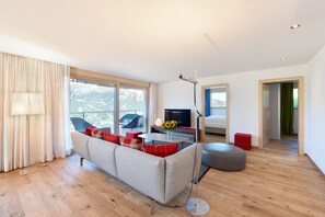 Leilighet (Buggeli C) | Oppholdsområde | Smart-TV og DVD-spiller