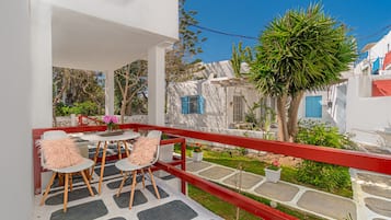 Double Room, Garden View (room 3) | Balkoni