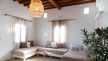 Suíte estúdio luxo (suite 1) | Roupas de cama premium, cofres nos quartos, individualmente mobiliados