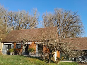 Fachada de la propiedad