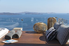 Sundeck - 3 Elements by Stylish Stays (Santorini)