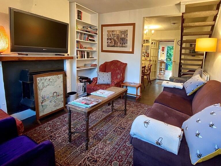 Bumblebee Cottage - A 19th Century Cottage In Area Of Outstanding Natural Beauty - Hemel Hempstead