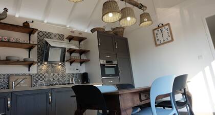 The house is the ideal starting point for discovering the Baie de Somme.