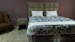 Free WiFi, bed sheets - WCCC Convention Centre (Roodepoort)