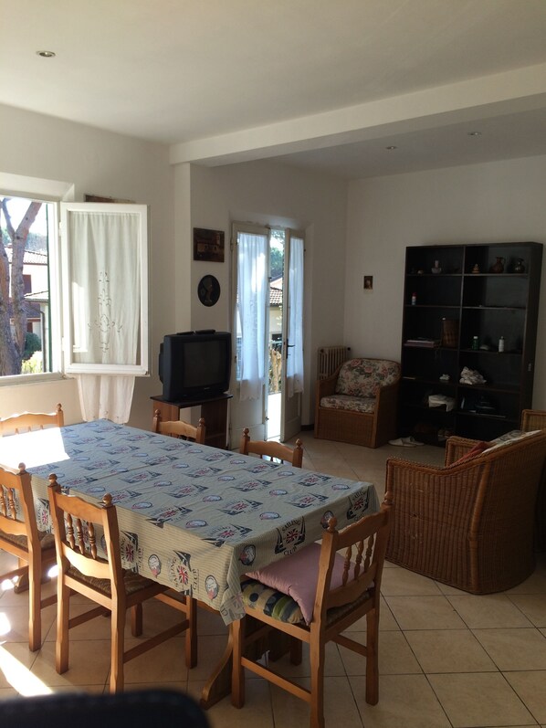 تناول الطعام