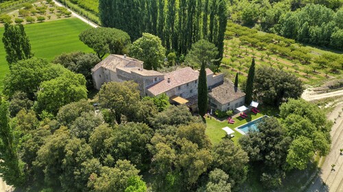 Ventoux Le Prieuré La Madelène: bed and breakfast in Provence