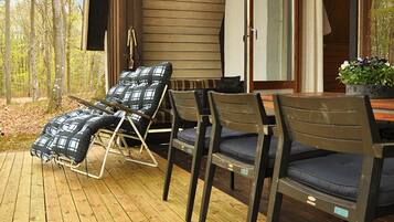 House | Outdoor dining