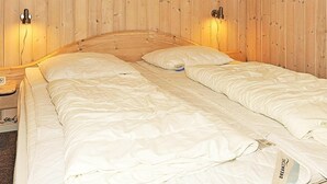 3 bedrooms, cots/infant beds, WiFi - Cozy Holiday Home in Nørre Nebel With Sauna (Norre Nebel)