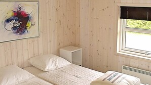 3 bedrooms, cots/infant beds - Soothing Holiday Home in Hemmet With Sauna (Hemmet)