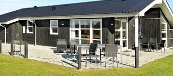 Soothing Holiday Home in Hemmet With Sauna