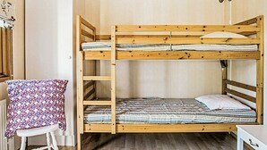 1 bedroom, individually furnished - Holiday Home in Mjölby (Mjolby)