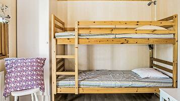 1 bedroom, individually furnished