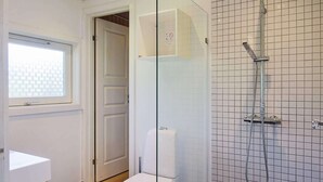 House | Bathroom - 6 Person Holiday Home in Jaegerspris (Jægerspris)