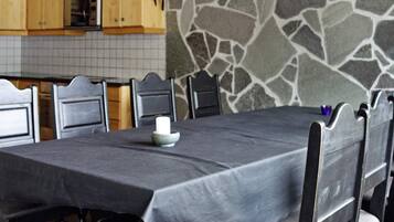 House | Dining