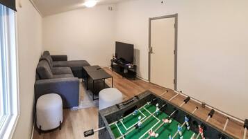 House | Games room