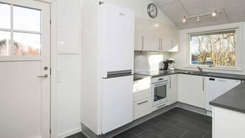 House | Private kitchen | Highchair