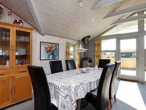 Dining - 8 Person Holiday Home in Blavand (Blavand)