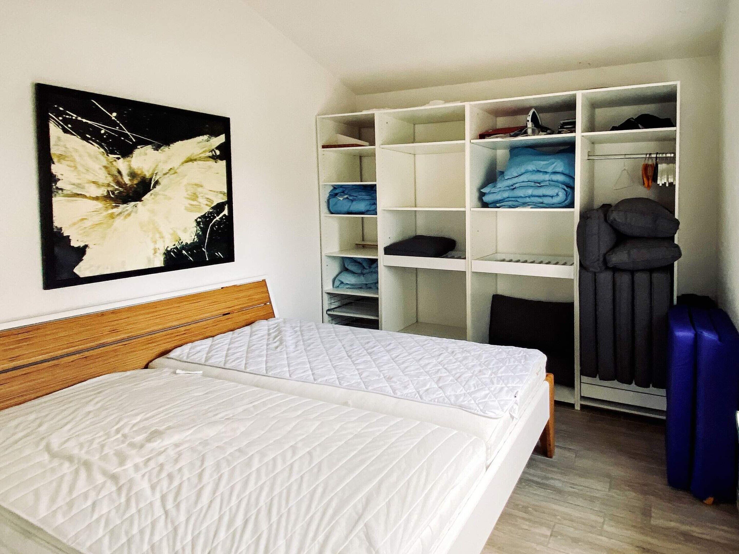 3 bedrooms