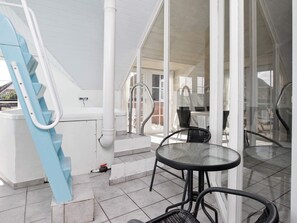 House | Spa treatment