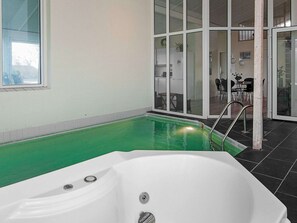 Indoor pool, outdoor pool - 10 Person Holiday Home in Haderslev-by Traum (Haderslev)