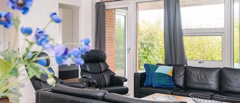 House | Interior