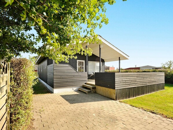House | Exterior