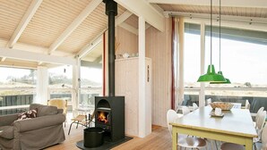 Dining - Pleasant Holiday Home in Skagen With Terrace (Skagen)