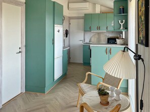 House | Private kitchen | Highchair - 6 Person Holiday Home in Glesborg (Glesborg)
