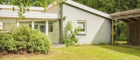 House | Exterior