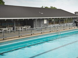Casa | Piscina | Una piscina al aire libre
