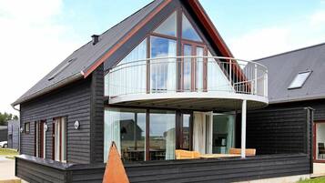 House | Exterior