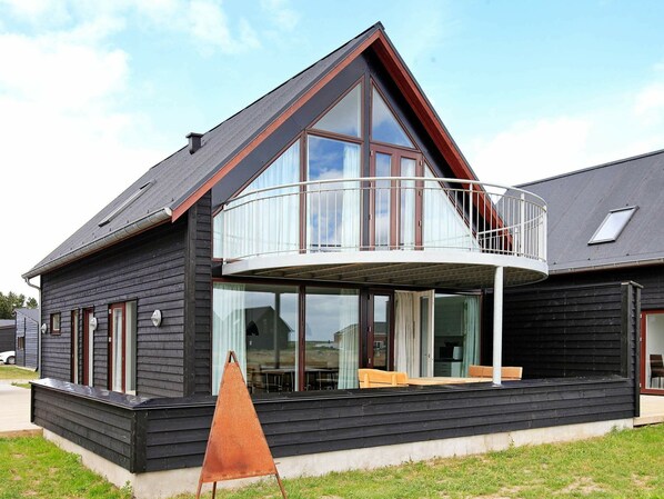 House | Exterior - Modern Holiday Home in Rømø Near Sea (Romo)