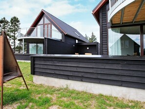 Exterior - Modern Holiday Home in Rømø Near Sea (Romo)