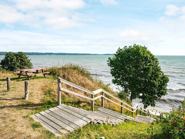 Property grounds - Luxury Retreat by Beach - By Traum Ferienwohnungen (Borkop)