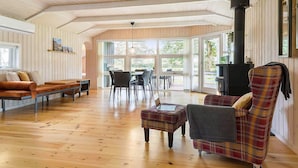 Unclassified image, 2 of 33, button - Modern Holiday Home in Glesborg with Hot Tub & Sauna (Glesborg)