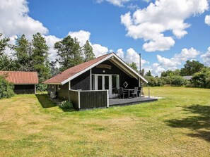Exterior - 6 Person Holiday Home in Oksbol (Oksbol)