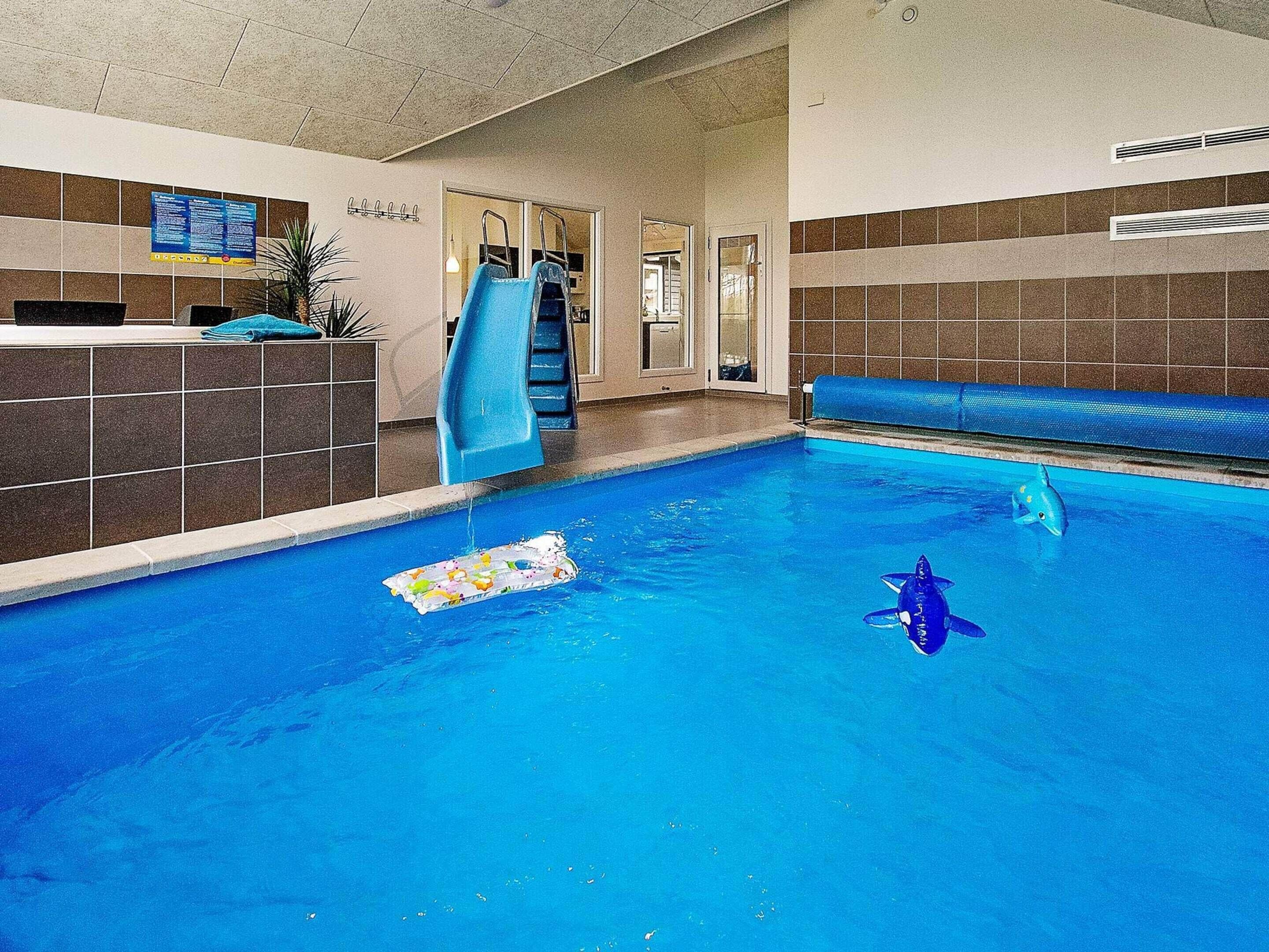 House | Pool | Indoor pool, outdoor pool