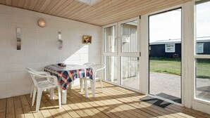 3 bedrooms, cribs/infant beds - Cozy Holiday Home in Ulfborg near Beach (Ulfborg)