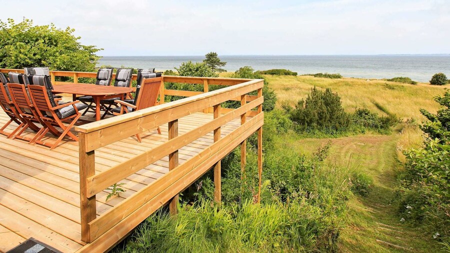 8 Person Holiday Home in Asnaes-by Traum