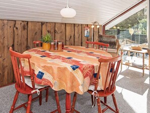House | Dining - Quaint Holiday Home in Norre Nebel near Sea (Norre Nebel)