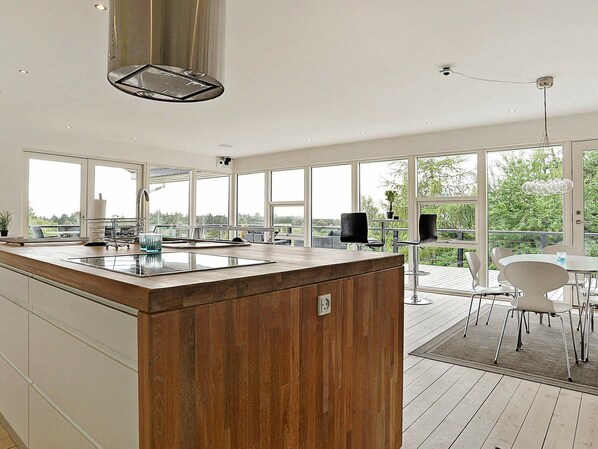 House | Private kitchen